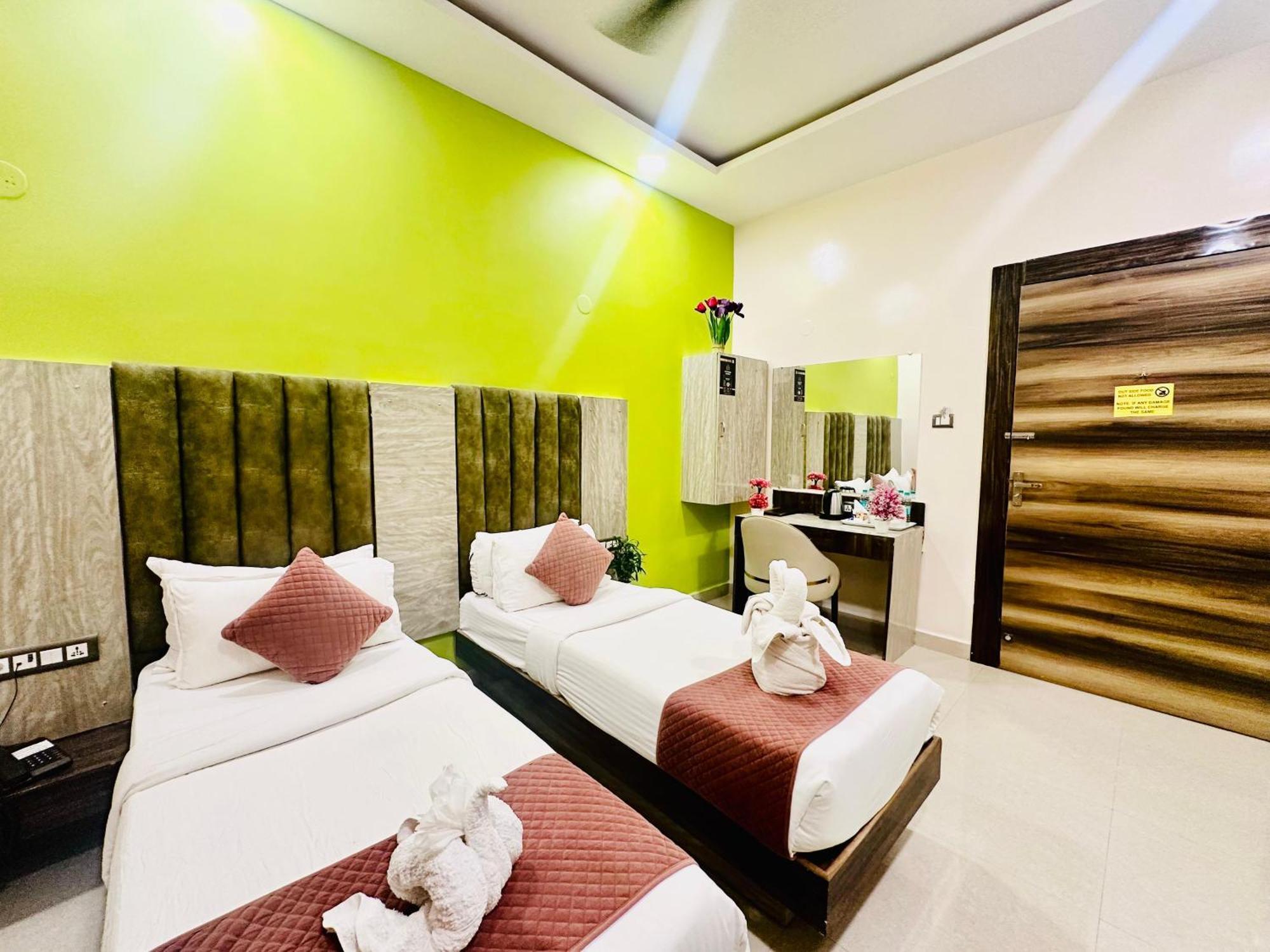 Hotel Sky International- Airport Zone Hyderabad Shamshabad Exterior photo