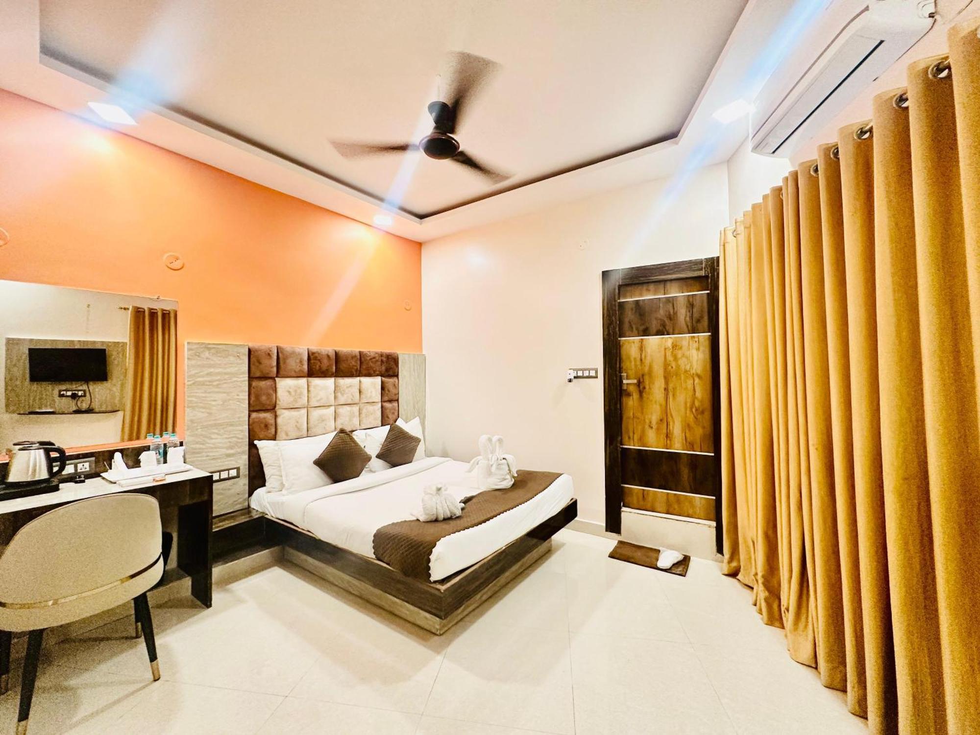Hotel Sky International- Airport Zone Hyderabad Shamshabad Exterior photo